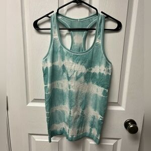 Lululemon Swiftly Tech Racerback - Sz 8